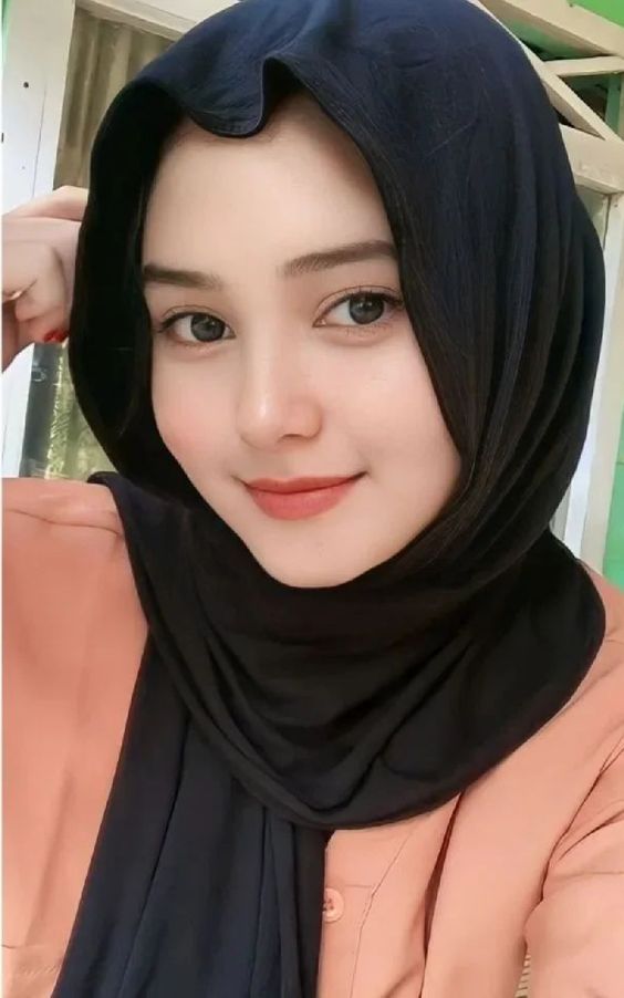 Cerita Sex Mahasiswi Berhijab Butuh Uang